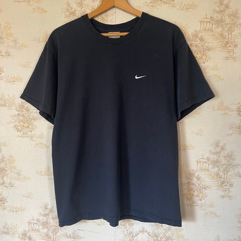 Vintage 90s Faded Nike Mini Swoosh T-Shirt | Black Embroidered | Size L